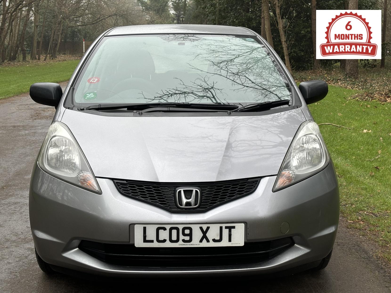 Honda Jazz 1.2 i-VTEC SE Hatchback 5dr Petrol Manual Euro 4 (90 ps)