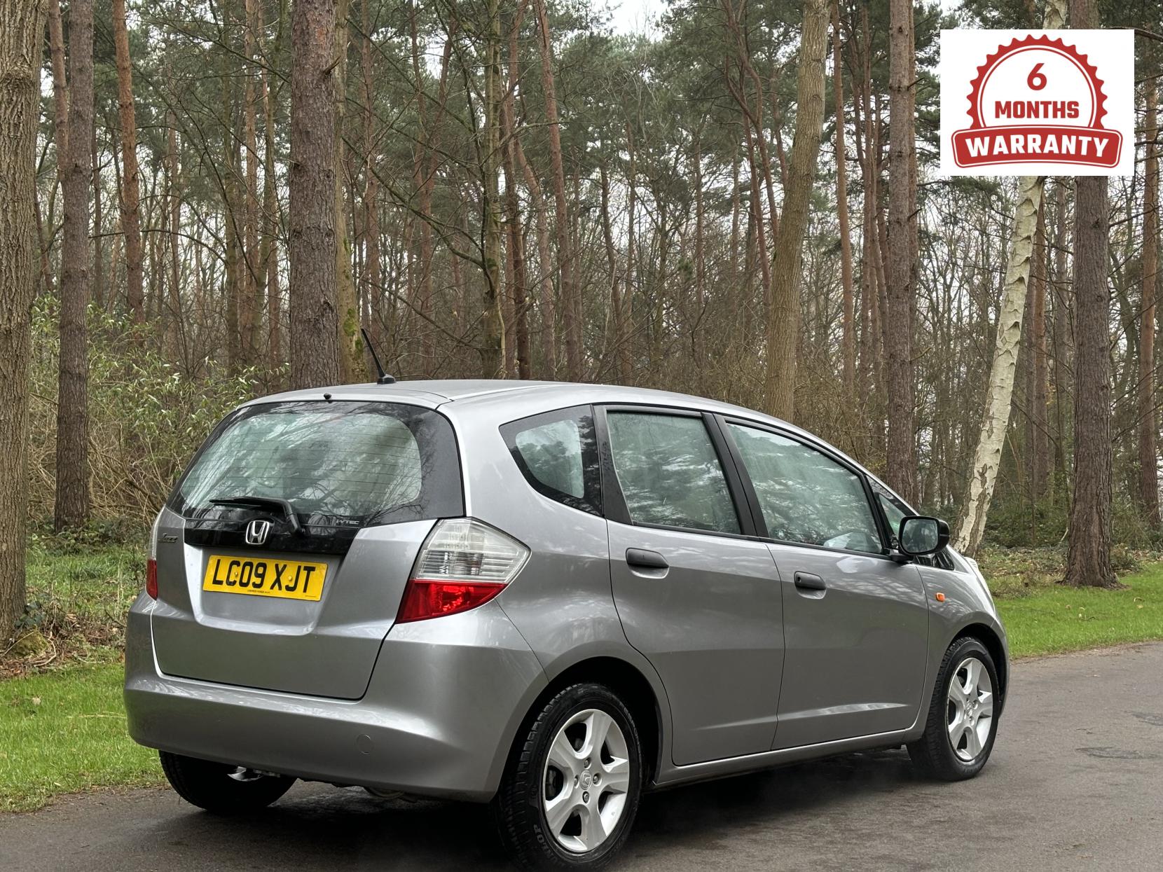 Honda Jazz 1.2 i-VTEC SE Hatchback 5dr Petrol Manual Euro 4 (90 ps)