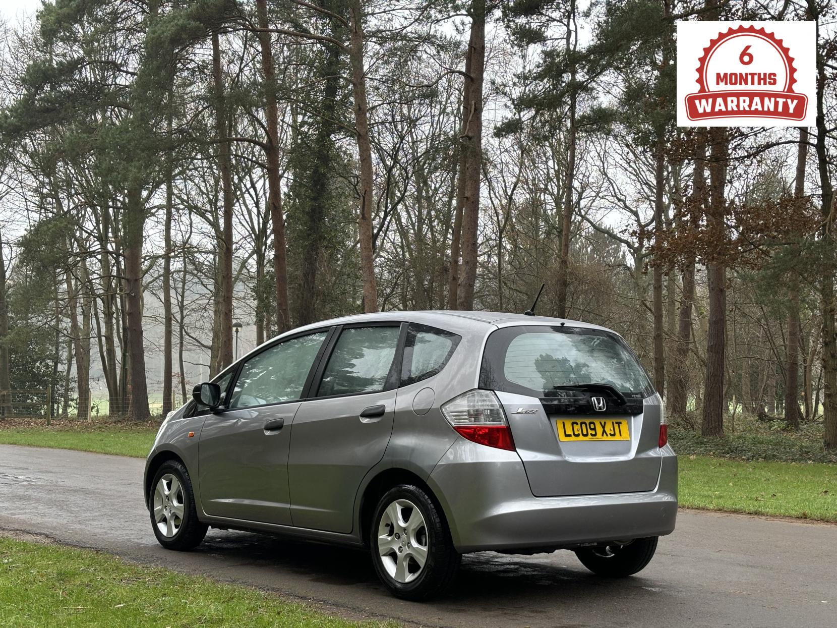 Honda Jazz 1.2 i-VTEC SE Hatchback 5dr Petrol Manual Euro 4 (90 ps)